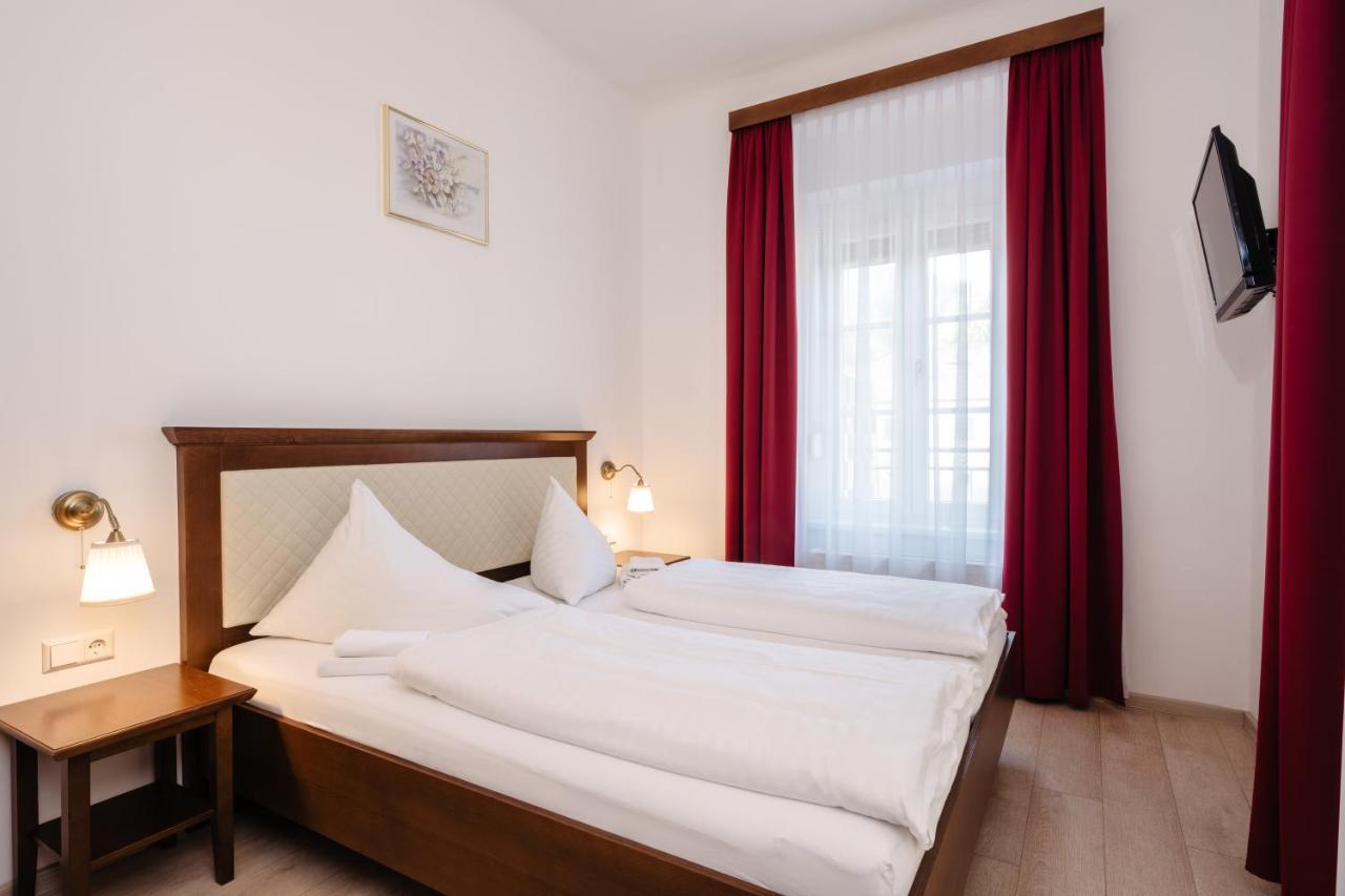 Landhotel Freitag Sankt Paul im Lavanttal Chambre photo